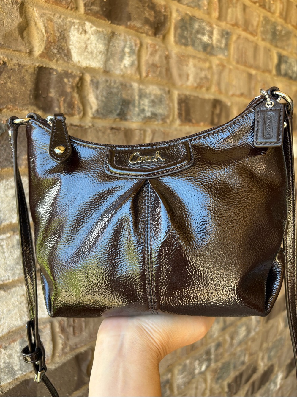 Vintage Y2K Coach Chocolate Brown Pleated Patent Leather Hobo Bag